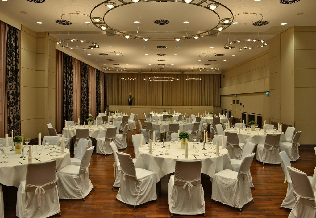 Hotel Ratskeller Salzgitter Esterno foto