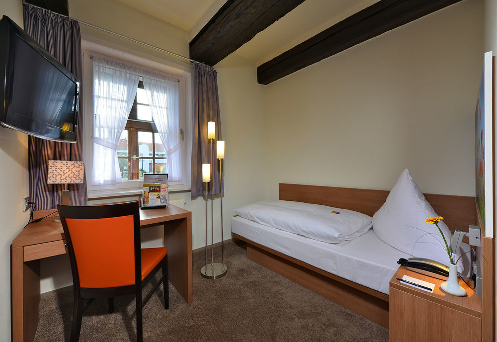 Hotel Ratskeller Salzgitter Esterno foto