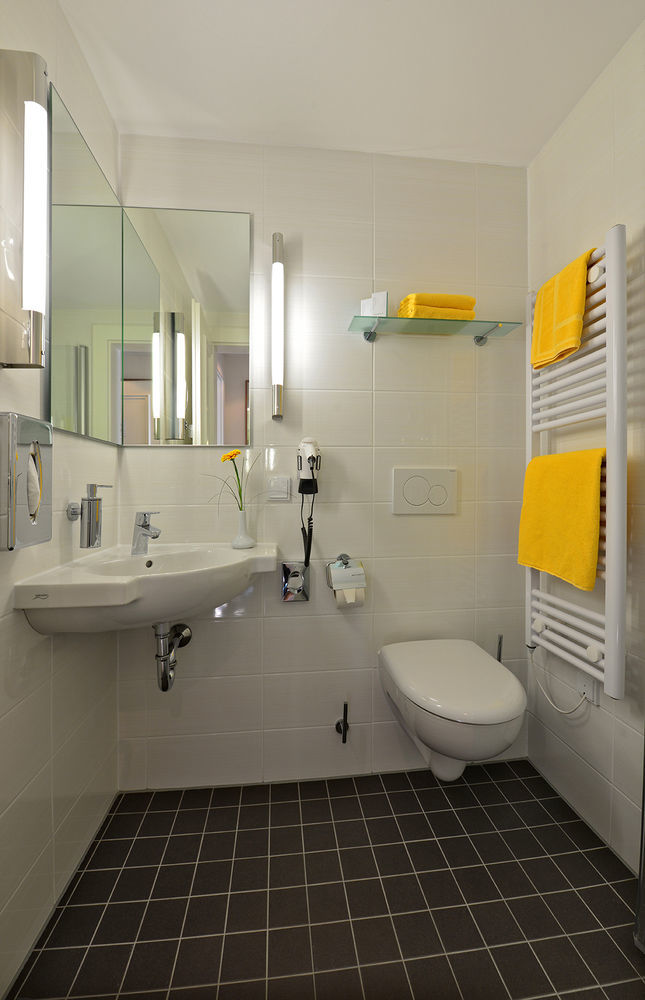 Hotel Ratskeller Salzgitter Esterno foto